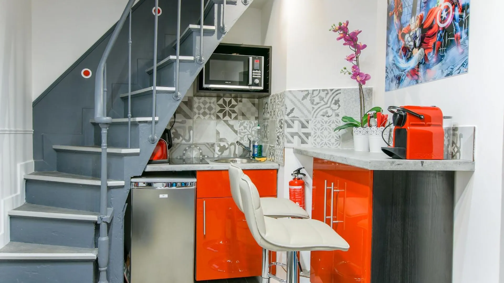 25 - Fun Duplex In Montorgueil
