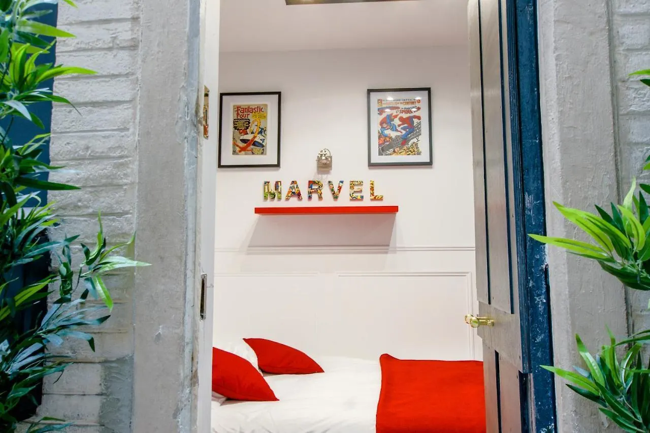 25 - Fun Duplex In Montorgueil * פריז